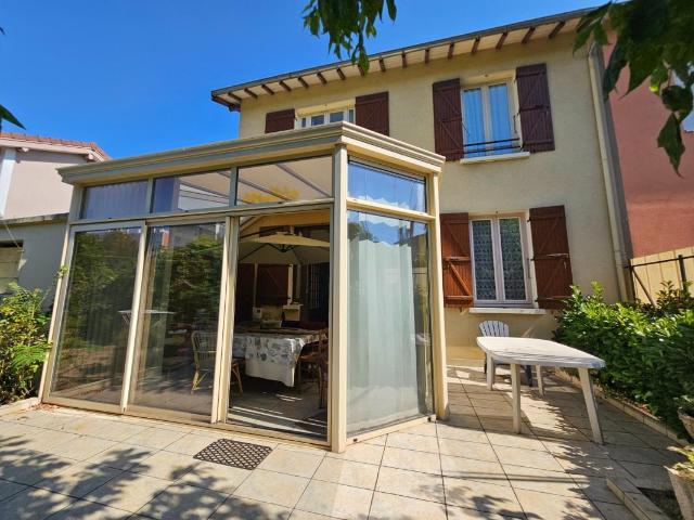 Maison vente à Bourg-en-Bresse, Bourg-en-bresse