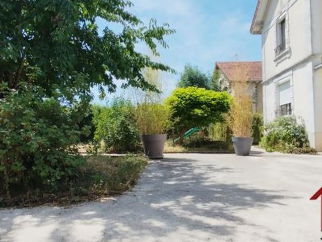 Maison vente à Sens, Chaumont