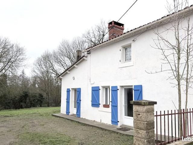 Maison vente à Fontenay-le-Comte, Saint-maurice-le-girard