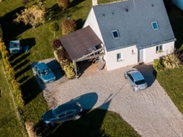 Maison vente à Le Coëdigo, Le Cours