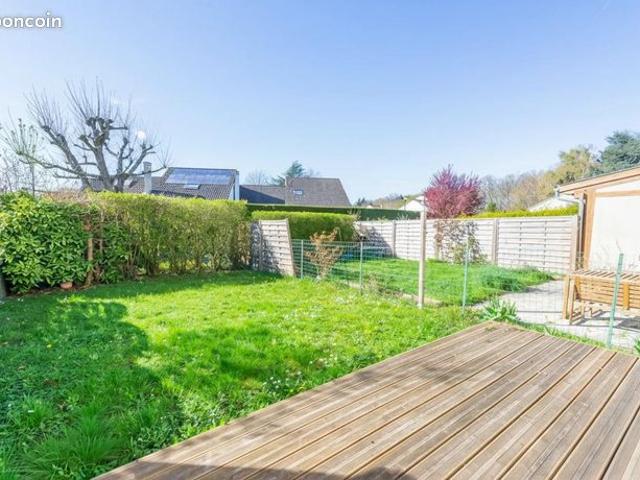 Maison vente à Versailles, Plaisir