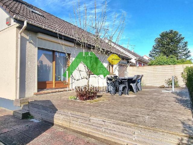 Maison vente à Senlis, Chambly