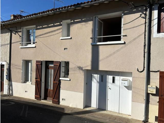 Maison vente à Montmorillon, Civray