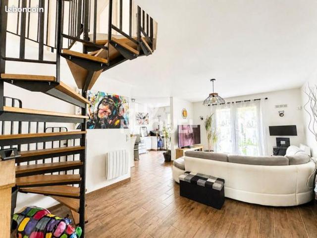 Maison vente à Évry, Bondoufle