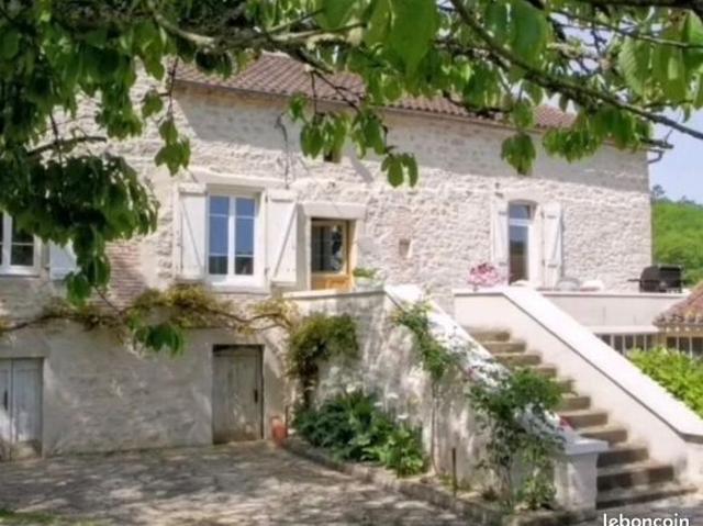 Maison vente à Cahors, Luzech