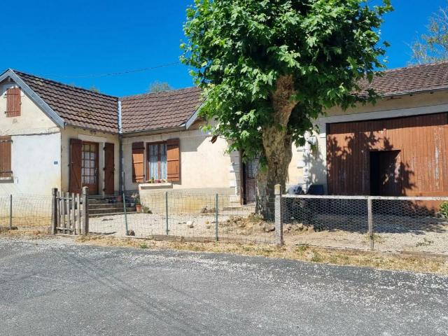 Maison vente à Nontron, Saint-martial-de-valette