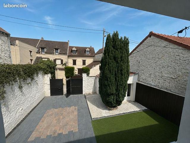Maison vente à Saint-Germain-en-Laye, Chanteloup-les-vignes