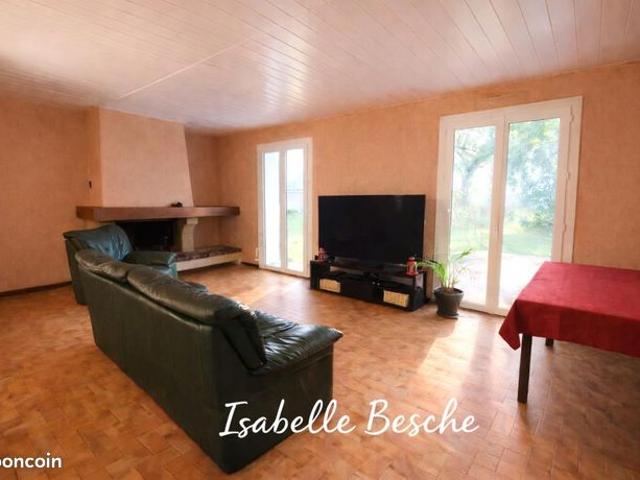 Maison vente à Charolles, Baron