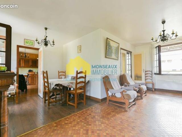 Maison vente à Palaiseau, Sainte-geneviève-des-bois