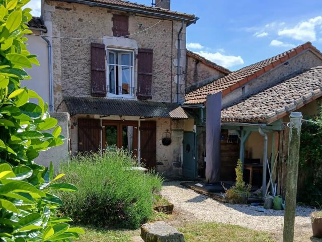 Maison vente à Montmorillon, Persac