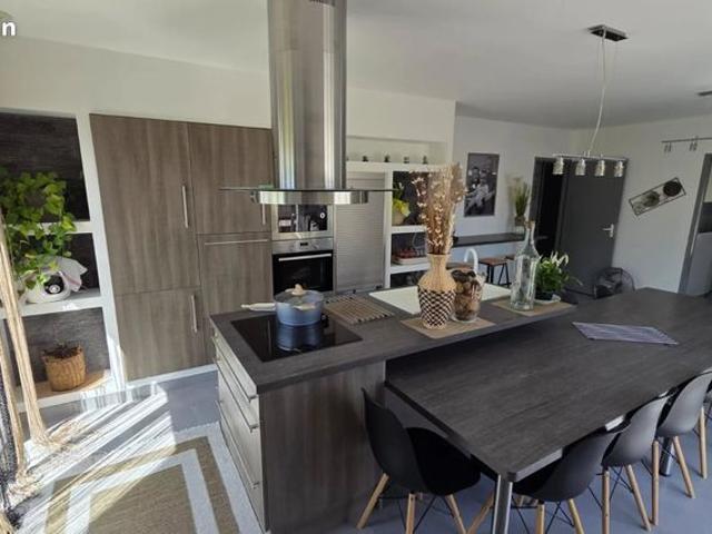 Maison vente à Louhans-Châteaurenaud, Saint-germain-du-plain