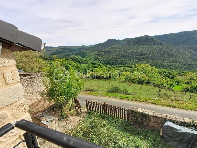 Maison vente à Millau, Nant