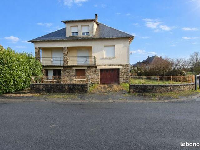 Maison vente à Nontron, Jumilhac-le-grand