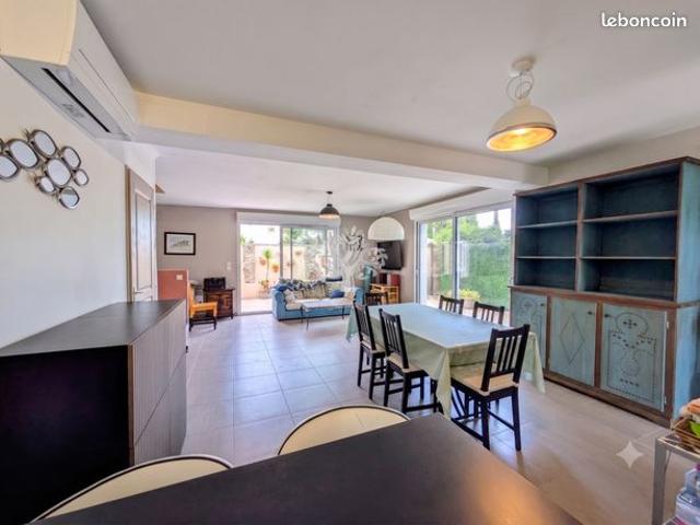 Maison vente à Arrondissement de Toulon, Sanary-sur-mer