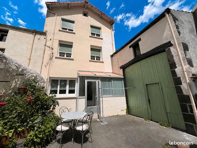 Maison vente à Clermont-Ferrand, Cébazat