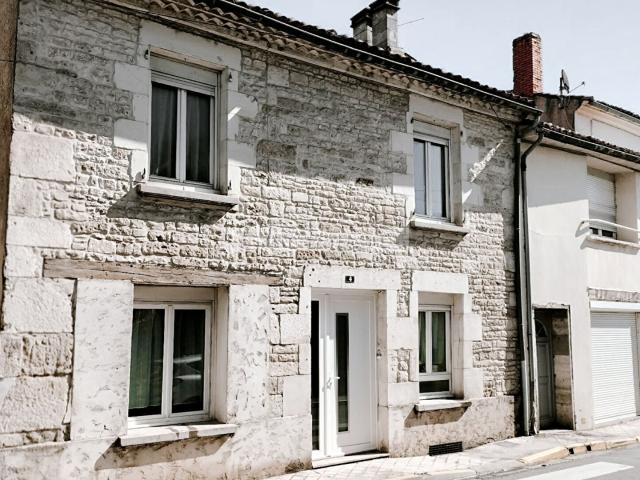 Maison vente à Mansle, Mansle-les-Fontaines