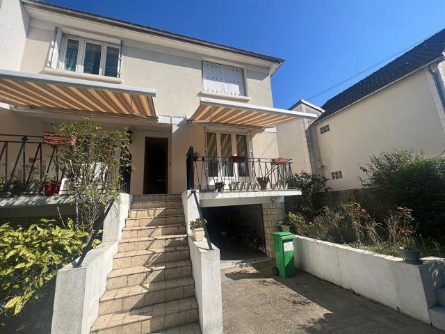Maison vente à Saint-Germain-en-Laye, Sartrouville