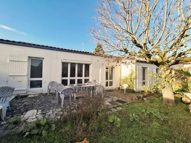 Maison vente à Saint-Jean-d'Angély, Saint-jean-d'angély