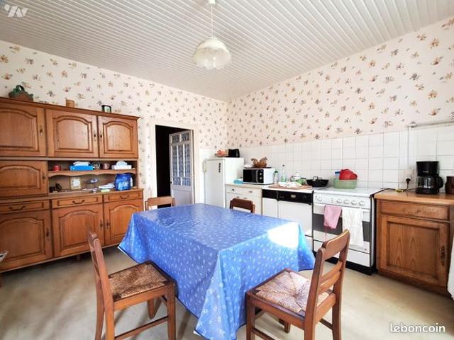 Maison vente à Saint-Jean-d'Angély, Bresdon
