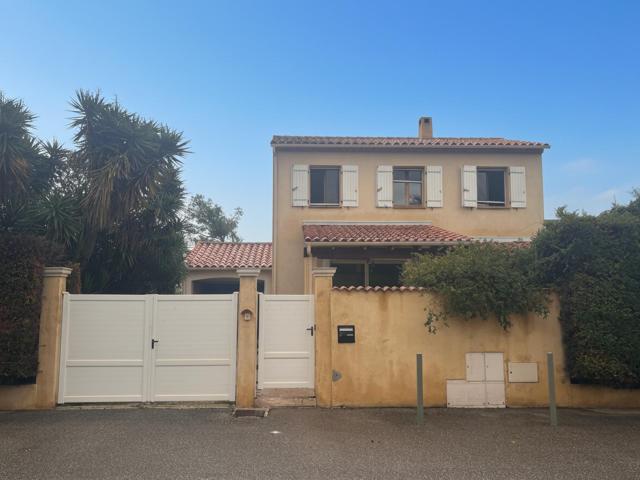 Maison vente à Arrondissement de Toulon, La Crau