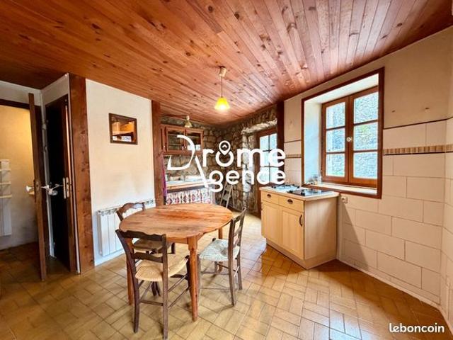 Maison vente à Privas, Saint-julien-du-gua