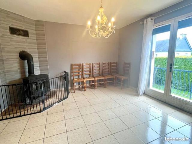 Maison vente à Guingamp, Bretagne