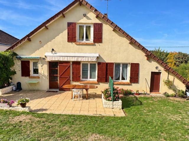 Maison vente à La Hubardière, Morée