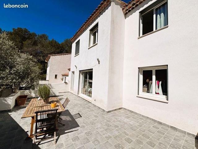 Maison vente à Aix-en-Provence, Rousset