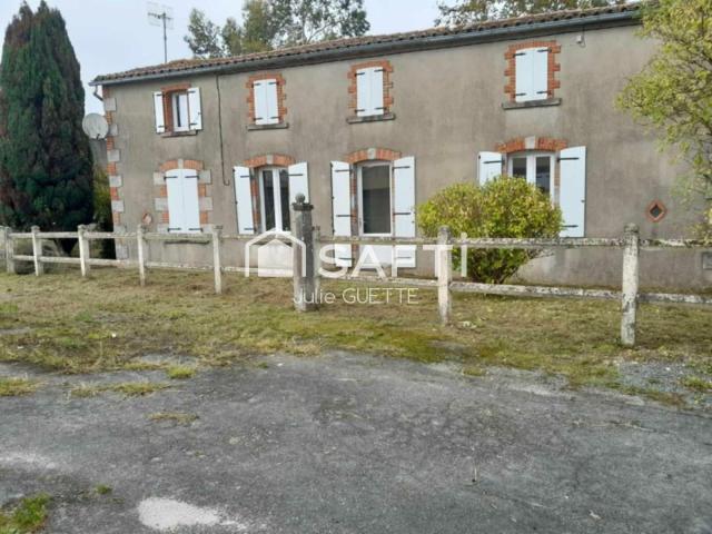 Maison vente à Fontenay-le-Comte, Montournais