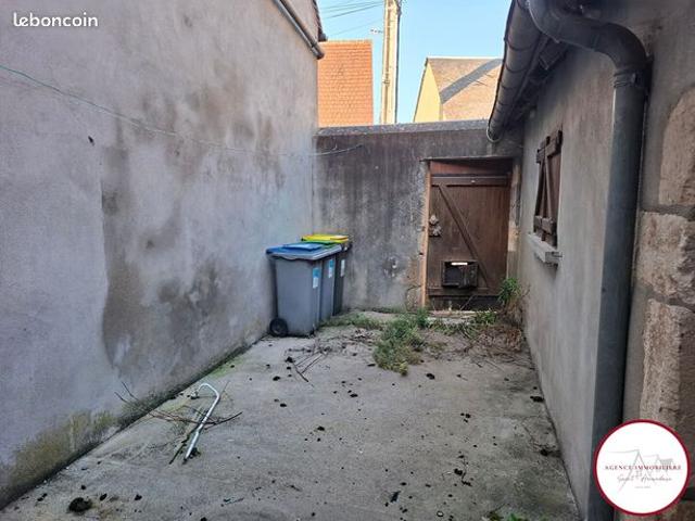 Maison vente à Saint-Amand-Montrond, Saint-amand-montrond