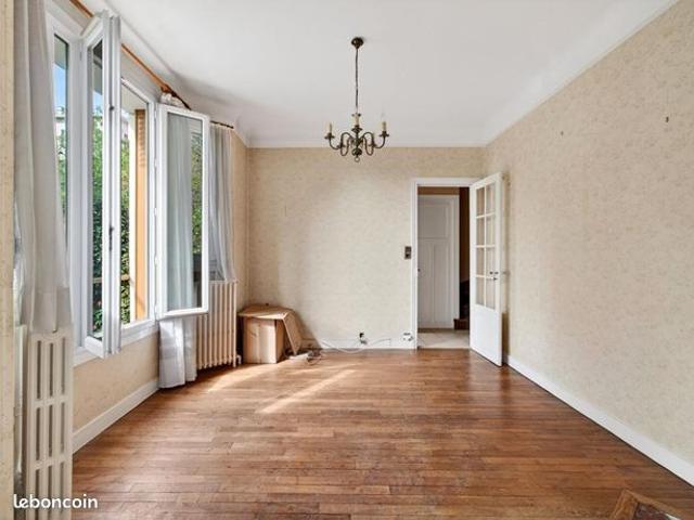 Maison vente à Sèvres, Hauts-de-Seine