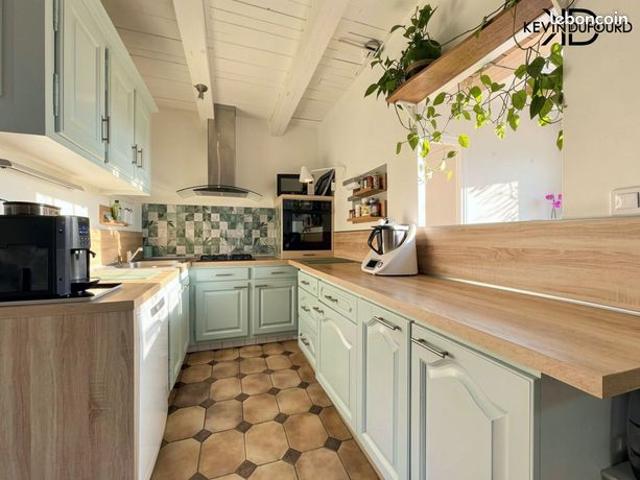 Maison vente à Vesseaux, Ardèche