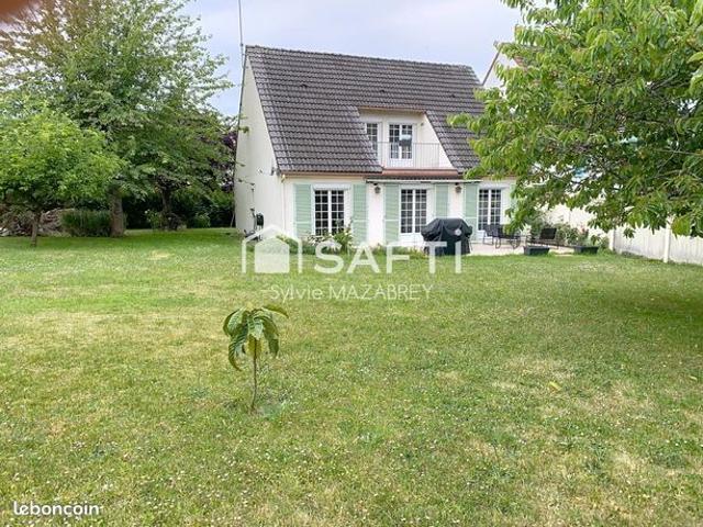 Maison vente à Fontainebleau, Villecerf