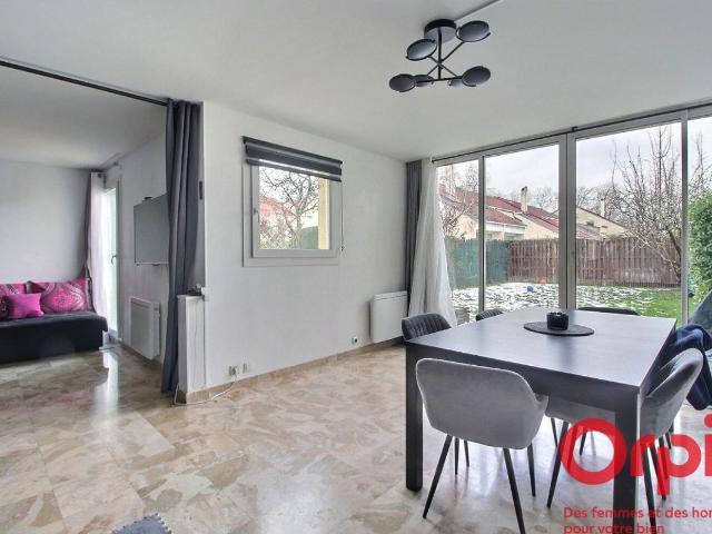 Maison vente à Rambouillet, Voisins-le-bretonneux