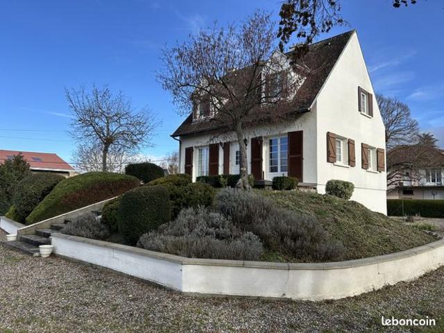 Maison vente à Riom, Les Martres-d'artière