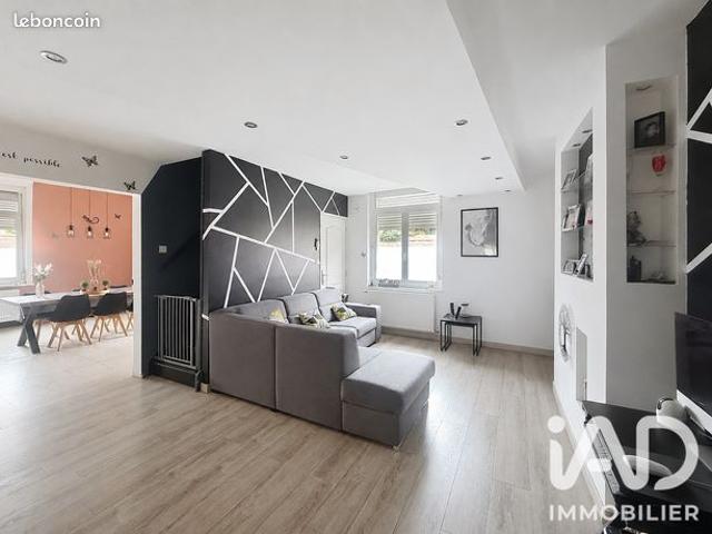 Maison vente à Douai, Monchecourt
