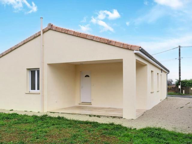 Maison vente à Montmorillon, Saint-pierre-d'exideuil