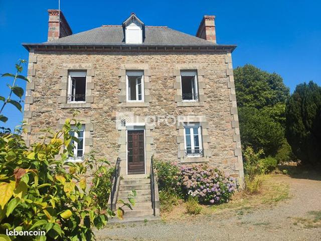 Maison vente à Guingamp, Bretagne