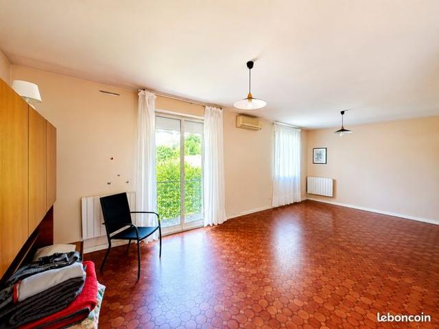 Maison vente à Clermont-Ferrand, Orcet