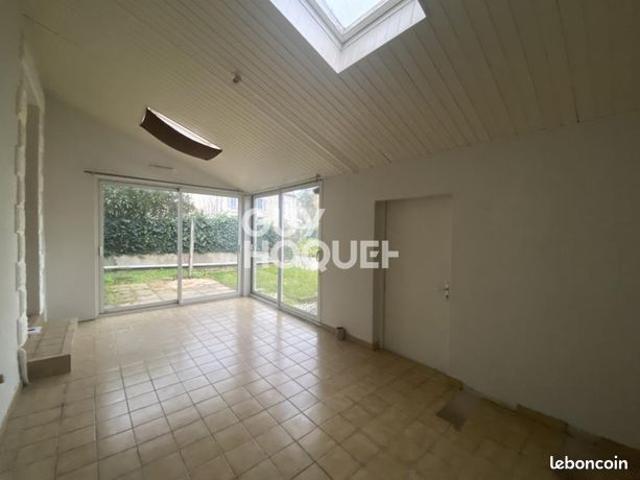 Maison vente à Fontenay-le-Comte, Fontenay-le-comte