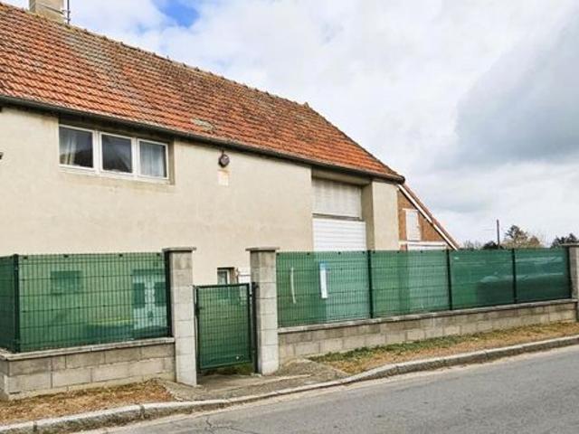 Maison vente à Montluçon, Malicorne