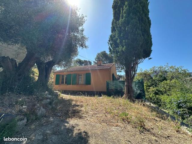 Maison vente à Arrondissement de Toulon, Le Revest-les-eaux