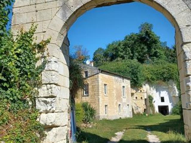 Maison vente à Chinon, Lerné