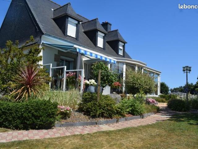 Maison vente à Guingamp, Bretagne
