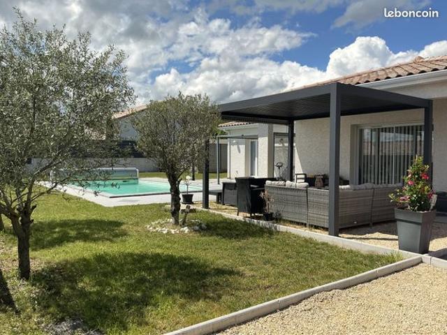 Maison vente à Gourdon, Saint-clair