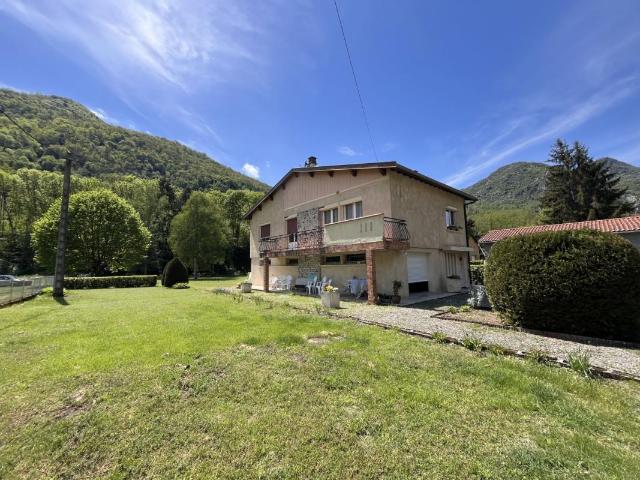 Maison vente à Foix, Sinsat