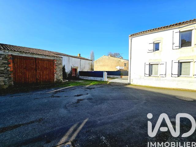 Maison vente à La Roche-sur-Yon, Les Brouzils