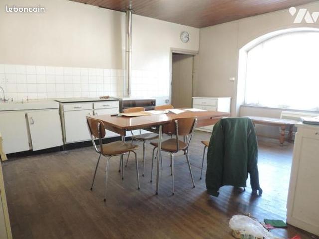 Maison vente à Guingamp, Bretagne
