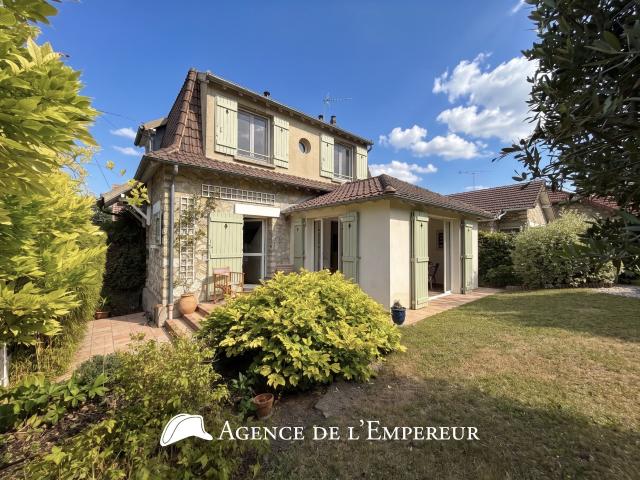 Maison vente à Village Jonchère-Malmaison-Saint-Cucufa, Rueil-Malmaison