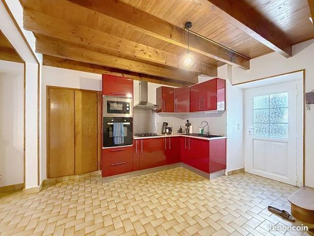 Maison vente à Marcols-les-Eaux, Ardèche